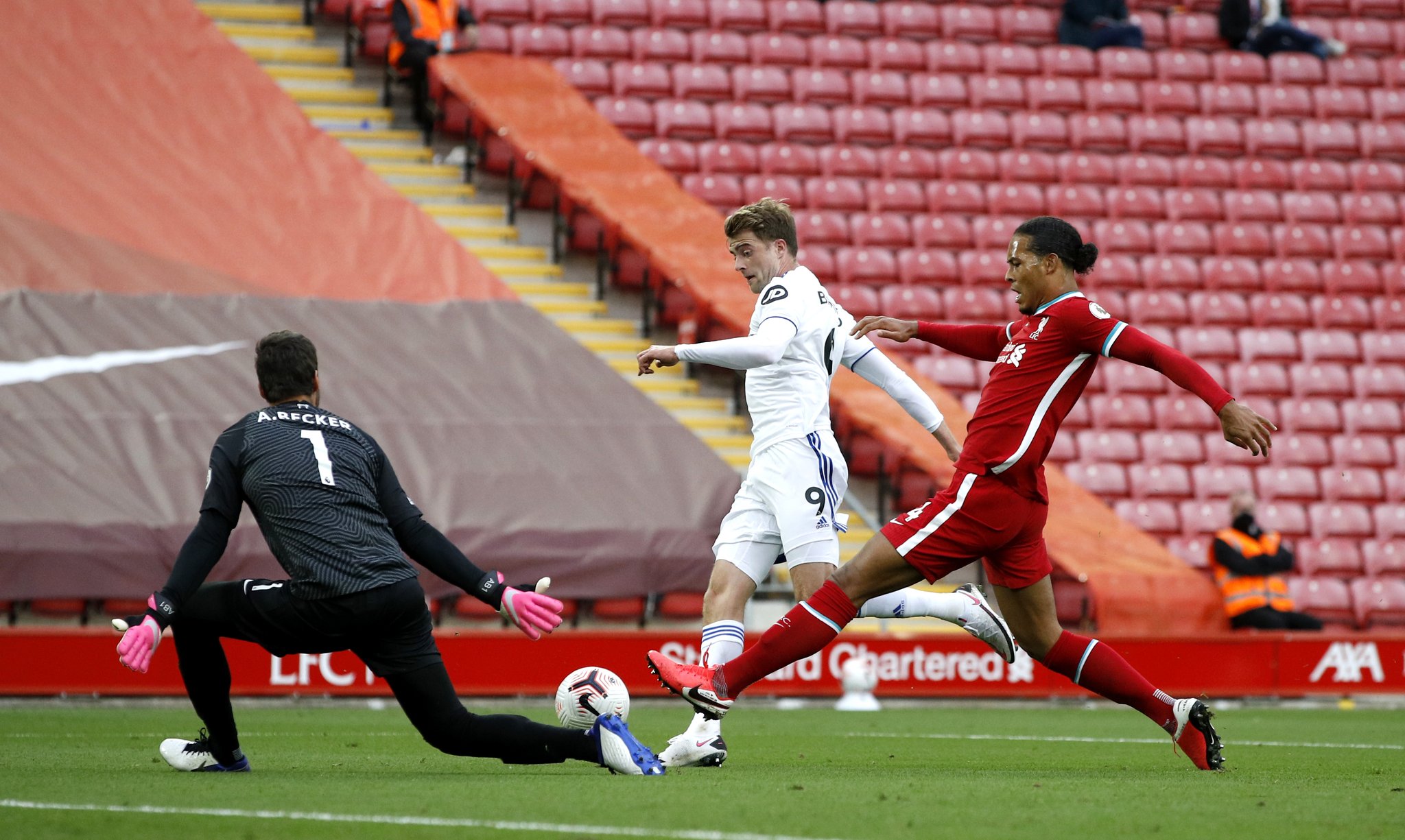 现在他个人 现在他个人