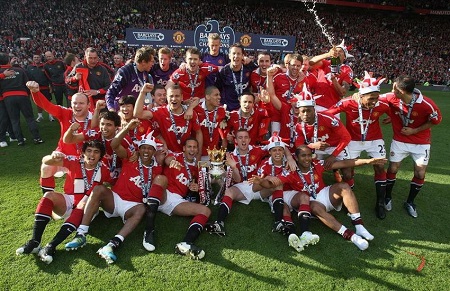 英超年度最佳球员及球队排名分析 赛季数据与亮点全面回顾